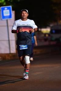 BIB: 41841
                            <button type="button" onclick="openModal(14264954)" class="btn btn-primary btn-sm float-right btn-popup" data-toggle="modal" data-target=".modal-high-quality">
                        <i class="fas fa-shopping-cart"></i> Add to Cart
                    </button>
                                            <button type="button" onclick="isThisMe(14264954, true)" class="btn btn-success btn-sm float-right btn-popup btn-isme hidden" data-toggle="tooltip" data-placement="bottom" title="นี่คือรูปของคุณใช่ไหม คลิกที่นี่เพื่อเอาเข้าอัลบั้ม">
                        <i class="fas fa-plus"></i> Add to album
                    </button>
                    <button type="button" onclick="isThisMe(14264954, false)" class="btn btn-warning btn-sm float-right btn-popup btn-isnotme hidden">
                        <i class="fas fa-ban"></i> Remove from album
                    </button>