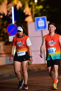 BIB: 42891, 4197
                            <button type="button" onclick="openModal(14290991)" class="btn btn-primary btn-sm float-right btn-popup" data-toggle="modal" data-target=".modal-high-quality">
                        <i class="fas fa-shopping-cart"></i> Add to Cart
                    </button>
                                            <button type="button" onclick="isThisMe(14290991, true)" class="btn btn-success btn-sm float-right btn-popup btn-isme hidden" data-toggle="tooltip" data-placement="bottom" title="นี่คือรูปของคุณใช่ไหม คลิกที่นี่เพื่อเอาเข้าอัลบั้ม">
                        <i class="fas fa-plus"></i> Add to album
                    </button>
                    <button type="button" onclick="isThisMe(14290991, false)" class="btn btn-warning btn-sm float-right btn-popup btn-isnotme hidden">
                        <i class="fas fa-ban"></i> Remove from album
                    </button>