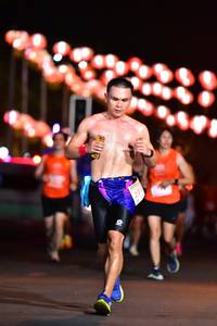 BIB: 231
                            <button type="button" onclick="openModal(14326995)" class="btn btn-primary btn-sm float-right btn-popup" data-toggle="modal" data-target=".modal-high-quality">
                        <i class="fas fa-shopping-cart"></i> Add to Cart
                    </button>
                                            <button type="button" onclick="isThisMe(14326995, true)" class="btn btn-success btn-sm float-right btn-popup btn-isme hidden" data-toggle="tooltip" data-placement="bottom" title="นี่คือรูปของคุณใช่ไหม คลิกที่นี่เพื่อเอาเข้าอัลบั้ม">
                        <i class="fas fa-plus"></i> Add to album
                    </button>
                    <button type="button" onclick="isThisMe(14326995, false)" class="btn btn-warning btn-sm float-right btn-popup btn-isnotme hidden">
                        <i class="fas fa-ban"></i> Remove from album
                    </button>