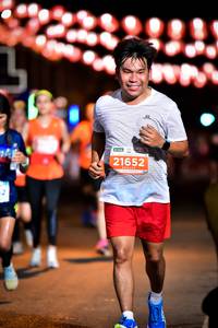 BIB: 21652
                            <button type="button" onclick="openModal(15835886)" class="btn btn-primary btn-sm float-right btn-popup" data-toggle="modal" data-target=".modal-high-quality">
                        <i class="fas fa-shopping-cart"></i> Add to Cart
                    </button>
                                            <button type="button" onclick="isThisMe(15835886, true)" class="btn btn-success btn-sm float-right btn-popup btn-isme hidden" data-toggle="tooltip" data-placement="bottom" title="นี่คือรูปของคุณใช่ไหม คลิกที่นี่เพื่อเอาเข้าอัลบั้ม">
                        <i class="fas fa-plus"></i> Add to album
                    </button>
                    <button type="button" onclick="isThisMe(15835886, false)" class="btn btn-warning btn-sm float-right btn-popup btn-isnotme hidden">
                        <i class="fas fa-ban"></i> Remove from album
                    </button>