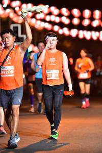 BIB: 99209
                            <button type="button" onclick="openModal(14372637)" class="btn btn-primary btn-sm float-right btn-popup" data-toggle="modal" data-target=".modal-high-quality">
                        <i class="fas fa-shopping-cart"></i> Add to Cart
                    </button>
                                            <button type="button" onclick="isThisMe(14372637, true)" class="btn btn-success btn-sm float-right btn-popup btn-isme hidden" data-toggle="tooltip" data-placement="bottom" title="นี่คือรูปของคุณใช่ไหม คลิกที่นี่เพื่อเอาเข้าอัลบั้ม">
                        <i class="fas fa-plus"></i> Add to album
                    </button>
                    <button type="button" onclick="isThisMe(14372637, false)" class="btn btn-warning btn-sm float-right btn-popup btn-isnotme hidden">
                        <i class="fas fa-ban"></i> Remove from album
                    </button>