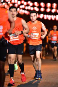 BIB: 242, 20701
                            <button type="button" onclick="openModal(14337040)" class="btn btn-primary btn-sm float-right btn-popup" data-toggle="modal" data-target=".modal-high-quality">
                        <i class="fas fa-shopping-cart"></i> Add to Cart
                    </button>
                                            <button type="button" onclick="isThisMe(14337040, true)" class="btn btn-success btn-sm float-right btn-popup btn-isme hidden" data-toggle="tooltip" data-placement="bottom" title="นี่คือรูปของคุณใช่ไหม คลิกที่นี่เพื่อเอาเข้าอัลบั้ม">
                        <i class="fas fa-plus"></i> Add to album
                    </button>
                    <button type="button" onclick="isThisMe(14337040, false)" class="btn btn-warning btn-sm float-right btn-popup btn-isnotme hidden">
                        <i class="fas fa-ban"></i> Remove from album
                    </button>