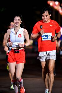 BIB: 4679
                            <button type="button" onclick="openModal(15851541)" class="btn btn-primary btn-sm float-right btn-popup" data-toggle="modal" data-target=".modal-high-quality">
                        <i class="fas fa-shopping-cart"></i> Add to Cart
                    </button>
                                            <button type="button" onclick="isThisMe(15851541, true)" class="btn btn-success btn-sm float-right btn-popup btn-isme hidden" data-toggle="tooltip" data-placement="bottom" title="นี่คือรูปของคุณใช่ไหม คลิกที่นี่เพื่อเอาเข้าอัลบั้ม">
                        <i class="fas fa-plus"></i> Add to album
                    </button>
                    <button type="button" onclick="isThisMe(15851541, false)" class="btn btn-warning btn-sm float-right btn-popup btn-isnotme hidden">
                        <i class="fas fa-ban"></i> Remove from album
                    </button>