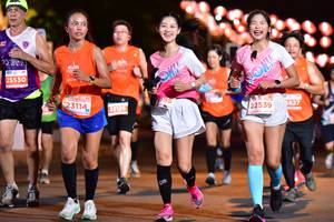 BIB: 25530, 23114, 221, 22539, 3827
                            <button type="button" onclick="openModal(14296063)" class="btn btn-primary btn-sm float-right btn-popup" data-toggle="modal" data-target=".modal-high-quality">
                        <i class="fas fa-shopping-cart"></i> Add to Cart
                    </button>
                                            <button type="button" onclick="isThisMe(14296063, true)" class="btn btn-success btn-sm float-right btn-popup btn-isme hidden" data-toggle="tooltip" data-placement="bottom" title="นี่คือรูปของคุณใช่ไหม คลิกที่นี่เพื่อเอาเข้าอัลบั้ม">
                        <i class="fas fa-plus"></i> Add to album
                    </button>
                    <button type="button" onclick="isThisMe(14296063, false)" class="btn btn-warning btn-sm float-right btn-popup btn-isnotme hidden">
                        <i class="fas fa-ban"></i> Remove from album
                    </button>