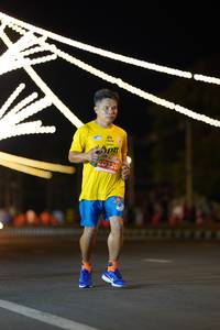 BIB: 20220
                            <button type="button" onclick="openModal(14351385)" class="btn btn-primary btn-sm float-right btn-popup" data-toggle="modal" data-target=".modal-high-quality">
                        <i class="fas fa-shopping-cart"></i> Add to Cart
                    </button>
                                            <button type="button" onclick="isThisMe(14351385, true)" class="btn btn-success btn-sm float-right btn-popup btn-isme hidden" data-toggle="tooltip" data-placement="bottom" title="นี่คือรูปของคุณใช่ไหม คลิกที่นี่เพื่อเอาเข้าอัลบั้ม">
                        <i class="fas fa-plus"></i> Add to album
                    </button>
                    <button type="button" onclick="isThisMe(14351385, false)" class="btn btn-warning btn-sm float-right btn-popup btn-isnotme hidden">
                        <i class="fas fa-ban"></i> Remove from album
                    </button>