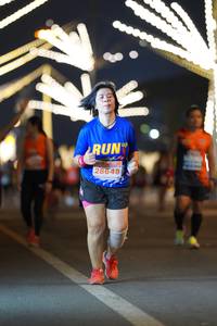 BIB: 28648
                            <button type="button" onclick="openModal(15372406)" class="btn btn-primary btn-sm float-right btn-popup" data-toggle="modal" data-target=".modal-high-quality">
                        <i class="fas fa-shopping-cart"></i> Add to Cart
                    </button>
                                            <button type="button" onclick="isThisMe(15372406, true)" class="btn btn-success btn-sm float-right btn-popup btn-isme hidden" data-toggle="tooltip" data-placement="bottom" title="นี่คือรูปของคุณใช่ไหม คลิกที่นี่เพื่อเอาเข้าอัลบั้ม">
                        <i class="fas fa-plus"></i> Add to album
                    </button>
                    <button type="button" onclick="isThisMe(15372406, false)" class="btn btn-warning btn-sm float-right btn-popup btn-isnotme hidden">
                        <i class="fas fa-ban"></i> Remove from album
                    </button>