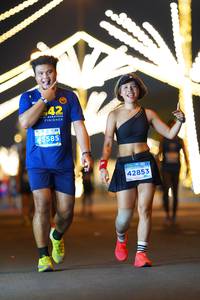 BIB: 5585, 42853
                            <button type="button" onclick="openModal(15427011)" class="btn btn-primary btn-sm float-right btn-popup" data-toggle="modal" data-target=".modal-high-quality">
                        <i class="fas fa-shopping-cart"></i> Add to Cart
                    </button>
                                            <button type="button" onclick="isThisMe(15427011, true)" class="btn btn-success btn-sm float-right btn-popup btn-isme hidden" data-toggle="tooltip" data-placement="bottom" title="นี่คือรูปของคุณใช่ไหม คลิกที่นี่เพื่อเอาเข้าอัลบั้ม">
                        <i class="fas fa-plus"></i> Add to album
                    </button>
                    <button type="button" onclick="isThisMe(15427011, false)" class="btn btn-warning btn-sm float-right btn-popup btn-isnotme hidden">
                        <i class="fas fa-ban"></i> Remove from album
                    </button>