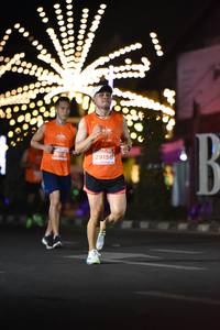 BIB: 261, 29156
                            <button type="button" onclick="openModal(13728149)" class="btn btn-primary btn-sm float-right btn-popup" data-toggle="modal" data-target=".modal-high-quality">
                        <i class="fas fa-shopping-cart"></i> Add to Cart
                    </button>
                                            <button type="button" onclick="isThisMe(13728149, true)" class="btn btn-success btn-sm float-right btn-popup btn-isme hidden" data-toggle="tooltip" data-placement="bottom" title="นี่คือรูปของคุณใช่ไหม คลิกที่นี่เพื่อเอาเข้าอัลบั้ม">
                        <i class="fas fa-plus"></i> Add to album
                    </button>
                    <button type="button" onclick="isThisMe(13728149, false)" class="btn btn-warning btn-sm float-right btn-popup btn-isnotme hidden">
                        <i class="fas fa-ban"></i> Remove from album
                    </button>