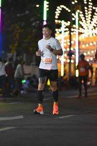 BIB: 7257
                            <button type="button" onclick="openModal(13728228)" class="btn btn-primary btn-sm float-right btn-popup" data-toggle="modal" data-target=".modal-high-quality">
                        <i class="fas fa-shopping-cart"></i> Add to Cart
                    </button>
                                            <button type="button" onclick="isThisMe(13728228, true)" class="btn btn-success btn-sm float-right btn-popup btn-isme hidden" data-toggle="tooltip" data-placement="bottom" title="นี่คือรูปของคุณใช่ไหม คลิกที่นี่เพื่อเอาเข้าอัลบั้ม">
                        <i class="fas fa-plus"></i> Add to album
                    </button>
                    <button type="button" onclick="isThisMe(13728228, false)" class="btn btn-warning btn-sm float-right btn-popup btn-isnotme hidden">
                        <i class="fas fa-ban"></i> Remove from album
                    </button>