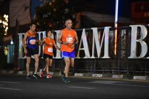 BIB: 2639, 26977
                            <button type="button" onclick="openModal(13726717)" class="btn btn-primary btn-sm float-right btn-popup" data-toggle="modal" data-target=".modal-high-quality">
                        <i class="fas fa-shopping-cart"></i> Add to Cart
                    </button>
                                            <button type="button" onclick="isThisMe(13726717, true)" class="btn btn-success btn-sm float-right btn-popup btn-isme hidden" data-toggle="tooltip" data-placement="bottom" title="นี่คือรูปของคุณใช่ไหม คลิกที่นี่เพื่อเอาเข้าอัลบั้ม">
                        <i class="fas fa-plus"></i> Add to album
                    </button>
                    <button type="button" onclick="isThisMe(13726717, false)" class="btn btn-warning btn-sm float-right btn-popup btn-isnotme hidden">
                        <i class="fas fa-ban"></i> Remove from album
                    </button>