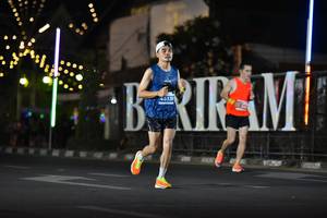 BIB: 45539
                            <button type="button" onclick="openModal(13727807)" class="btn btn-primary btn-sm float-right btn-popup" data-toggle="modal" data-target=".modal-high-quality">
                        <i class="fas fa-shopping-cart"></i> Add to Cart
                    </button>
                                            <button type="button" onclick="isThisMe(13727807, true)" class="btn btn-success btn-sm float-right btn-popup btn-isme hidden" data-toggle="tooltip" data-placement="bottom" title="นี่คือรูปของคุณใช่ไหม คลิกที่นี่เพื่อเอาเข้าอัลบั้ม">
                        <i class="fas fa-plus"></i> Add to album
                    </button>
                    <button type="button" onclick="isThisMe(13727807, false)" class="btn btn-warning btn-sm float-right btn-popup btn-isnotme hidden">
                        <i class="fas fa-ban"></i> Remove from album
                    </button>
