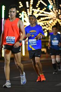 BIB: 46071, 45186, 46097
                            <button type="button" onclick="openModal(13743646)" class="btn btn-primary btn-sm float-right btn-popup" data-toggle="modal" data-target=".modal-high-quality">
                        <i class="fas fa-shopping-cart"></i> Add to Cart
                    </button>
                                            <button type="button" onclick="isThisMe(13743646, true)" class="btn btn-success btn-sm float-right btn-popup btn-isme hidden" data-toggle="tooltip" data-placement="bottom" title="นี่คือรูปของคุณใช่ไหม คลิกที่นี่เพื่อเอาเข้าอัลบั้ม">
                        <i class="fas fa-plus"></i> Add to album
                    </button>
                    <button type="button" onclick="isThisMe(13743646, false)" class="btn btn-warning btn-sm float-right btn-popup btn-isnotme hidden">
                        <i class="fas fa-ban"></i> Remove from album
                    </button>