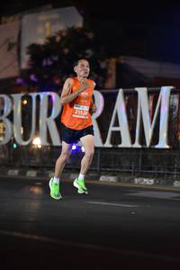 BIB: 21528
                            <button type="button" onclick="openModal(13724680)" class="btn btn-primary btn-sm float-right btn-popup" data-toggle="modal" data-target=".modal-high-quality">
                        <i class="fas fa-shopping-cart"></i> Add to Cart
                    </button>
                                            <button type="button" onclick="isThisMe(13724680, true)" class="btn btn-success btn-sm float-right btn-popup btn-isme hidden" data-toggle="tooltip" data-placement="bottom" title="นี่คือรูปของคุณใช่ไหม คลิกที่นี่เพื่อเอาเข้าอัลบั้ม">
                        <i class="fas fa-plus"></i> Add to album
                    </button>
                    <button type="button" onclick="isThisMe(13724680, false)" class="btn btn-warning btn-sm float-right btn-popup btn-isnotme hidden">
                        <i class="fas fa-ban"></i> Remove from album
                    </button>