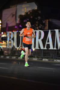 BIB: 21526
                            <button type="button" onclick="openModal(13724676)" class="btn btn-primary btn-sm float-right btn-popup" data-toggle="modal" data-target=".modal-high-quality">
                        <i class="fas fa-shopping-cart"></i> Add to Cart
                    </button>
                                            <button type="button" onclick="isThisMe(13724676, true)" class="btn btn-success btn-sm float-right btn-popup btn-isme hidden" data-toggle="tooltip" data-placement="bottom" title="นี่คือรูปของคุณใช่ไหม คลิกที่นี่เพื่อเอาเข้าอัลบั้ม">
                        <i class="fas fa-plus"></i> Add to album
                    </button>
                    <button type="button" onclick="isThisMe(13724676, false)" class="btn btn-warning btn-sm float-right btn-popup btn-isnotme hidden">
                        <i class="fas fa-ban"></i> Remove from album
                    </button>