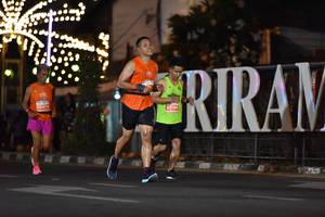 BIB: 20434, 22194
                            <button type="button" onclick="openModal(13727091)" class="btn btn-primary btn-sm float-right btn-popup" data-toggle="modal" data-target=".modal-high-quality">
                        <i class="fas fa-shopping-cart"></i> Add to Cart
                    </button>
                                            <button type="button" onclick="isThisMe(13727091, true)" class="btn btn-success btn-sm float-right btn-popup btn-isme hidden" data-toggle="tooltip" data-placement="bottom" title="นี่คือรูปของคุณใช่ไหม คลิกที่นี่เพื่อเอาเข้าอัลบั้ม">
                        <i class="fas fa-plus"></i> Add to album
                    </button>
                    <button type="button" onclick="isThisMe(13727091, false)" class="btn btn-warning btn-sm float-right btn-popup btn-isnotme hidden">
                        <i class="fas fa-ban"></i> Remove from album
                    </button>