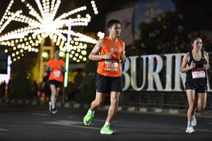 BIB: 27216, 28771
                            <button type="button" onclick="openModal(13727153)" class="btn btn-primary btn-sm float-right btn-popup" data-toggle="modal" data-target=".modal-high-quality">
                        <i class="fas fa-shopping-cart"></i> Add to Cart
                    </button>
                                            <button type="button" onclick="isThisMe(13727153, true)" class="btn btn-success btn-sm float-right btn-popup btn-isme hidden" data-toggle="tooltip" data-placement="bottom" title="นี่คือรูปของคุณใช่ไหม คลิกที่นี่เพื่อเอาเข้าอัลบั้ม">
                        <i class="fas fa-plus"></i> Add to album
                    </button>
                    <button type="button" onclick="isThisMe(13727153, false)" class="btn btn-warning btn-sm float-right btn-popup btn-isnotme hidden">
                        <i class="fas fa-ban"></i> Remove from album
                    </button>