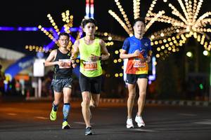BIB: 27450, 26271
                            <button type="button" onclick="openModal(13725397)" class="btn btn-primary btn-sm float-right btn-popup" data-toggle="modal" data-target=".modal-high-quality">
                        <i class="fas fa-shopping-cart"></i> Add to Cart
                    </button>
                                            <button type="button" onclick="isThisMe(13725397, true)" class="btn btn-success btn-sm float-right btn-popup btn-isme hidden" data-toggle="tooltip" data-placement="bottom" title="นี่คือรูปของคุณใช่ไหม คลิกที่นี่เพื่อเอาเข้าอัลบั้ม">
                        <i class="fas fa-plus"></i> Add to album
                    </button>
                    <button type="button" onclick="isThisMe(13725397, false)" class="btn btn-warning btn-sm float-right btn-popup btn-isnotme hidden">
                        <i class="fas fa-ban"></i> Remove from album
                    </button>