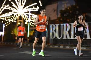 BIB: 27216, 28771
                            <button type="button" onclick="openModal(13727152)" class="btn btn-primary btn-sm float-right btn-popup" data-toggle="modal" data-target=".modal-high-quality">
                        <i class="fas fa-shopping-cart"></i> Add to Cart
                    </button>
                                            <button type="button" onclick="isThisMe(13727152, true)" class="btn btn-success btn-sm float-right btn-popup btn-isme hidden" data-toggle="tooltip" data-placement="bottom" title="นี่คือรูปของคุณใช่ไหม คลิกที่นี่เพื่อเอาเข้าอัลบั้ม">
                        <i class="fas fa-plus"></i> Add to album
                    </button>
                    <button type="button" onclick="isThisMe(13727152, false)" class="btn btn-warning btn-sm float-right btn-popup btn-isnotme hidden">
                        <i class="fas fa-ban"></i> Remove from album
                    </button>