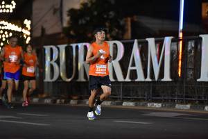 BIB: 22409
                            <button type="button" onclick="openModal(13726712)" class="btn btn-primary btn-sm float-right btn-popup" data-toggle="modal" data-target=".modal-high-quality">
                        <i class="fas fa-shopping-cart"></i> Add to Cart
                    </button>
                                            <button type="button" onclick="isThisMe(13726712, true)" class="btn btn-success btn-sm float-right btn-popup btn-isme hidden" data-toggle="tooltip" data-placement="bottom" title="นี่คือรูปของคุณใช่ไหม คลิกที่นี่เพื่อเอาเข้าอัลบั้ม">
                        <i class="fas fa-plus"></i> Add to album
                    </button>
                    <button type="button" onclick="isThisMe(13726712, false)" class="btn btn-warning btn-sm float-right btn-popup btn-isnotme hidden">
                        <i class="fas fa-ban"></i> Remove from album
                    </button>