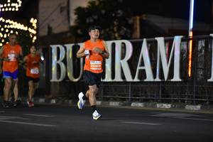 BIB: 22409, 
                            <button type="button" onclick="openModal(13726711)" class="btn btn-primary btn-sm float-right btn-popup" data-toggle="modal" data-target=".modal-high-quality">
                        <i class="fas fa-shopping-cart"></i> Add to Cart
                    </button>
                                            <button type="button" onclick="isThisMe(13726711, true)" class="btn btn-success btn-sm float-right btn-popup btn-isme hidden" data-toggle="tooltip" data-placement="bottom" title="นี่คือรูปของคุณใช่ไหม คลิกที่นี่เพื่อเอาเข้าอัลบั้ม">
                        <i class="fas fa-plus"></i> Add to album
                    </button>
                    <button type="button" onclick="isThisMe(13726711, false)" class="btn btn-warning btn-sm float-right btn-popup btn-isnotme hidden">
                        <i class="fas fa-ban"></i> Remove from album
                    </button>