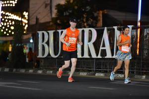 BIB: 20676, 23523
                            <button type="button" onclick="openModal(13728044)" class="btn btn-primary btn-sm float-right btn-popup" data-toggle="modal" data-target=".modal-high-quality">
                        <i class="fas fa-shopping-cart"></i> Add to Cart
                    </button>
                                            <button type="button" onclick="isThisMe(13728044, true)" class="btn btn-success btn-sm float-right btn-popup btn-isme hidden" data-toggle="tooltip" data-placement="bottom" title="นี่คือรูปของคุณใช่ไหม คลิกที่นี่เพื่อเอาเข้าอัลบั้ม">
                        <i class="fas fa-plus"></i> Add to album
                    </button>
                    <button type="button" onclick="isThisMe(13728044, false)" class="btn btn-warning btn-sm float-right btn-popup btn-isnotme hidden">
                        <i class="fas fa-ban"></i> Remove from album
                    </button>