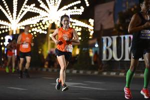 BIB: 41202, 22876
                            <button type="button" onclick="openModal(13727828)" class="btn btn-primary btn-sm float-right btn-popup" data-toggle="modal" data-target=".modal-high-quality">
                        <i class="fas fa-shopping-cart"></i> Add to Cart
                    </button>
                                            <button type="button" onclick="isThisMe(13727828, true)" class="btn btn-success btn-sm float-right btn-popup btn-isme hidden" data-toggle="tooltip" data-placement="bottom" title="นี่คือรูปของคุณใช่ไหม คลิกที่นี่เพื่อเอาเข้าอัลบั้ม">
                        <i class="fas fa-plus"></i> Add to album
                    </button>
                    <button type="button" onclick="isThisMe(13727828, false)" class="btn btn-warning btn-sm float-right btn-popup btn-isnotme hidden">
                        <i class="fas fa-ban"></i> Remove from album
                    </button>