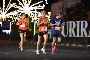 BIB: 5564, 23514, 27264
                            <button type="button" onclick="openModal(13727159)" class="btn btn-primary btn-sm float-right btn-popup" data-toggle="modal" data-target=".modal-high-quality">
                        <i class="fas fa-shopping-cart"></i> Add to Cart
                    </button>
                                            <button type="button" onclick="isThisMe(13727159, true)" class="btn btn-success btn-sm float-right btn-popup btn-isme hidden" data-toggle="tooltip" data-placement="bottom" title="นี่คือรูปของคุณใช่ไหม คลิกที่นี่เพื่อเอาเข้าอัลบั้ม">
                        <i class="fas fa-plus"></i> Add to album
                    </button>
                    <button type="button" onclick="isThisMe(13727159, false)" class="btn btn-warning btn-sm float-right btn-popup btn-isnotme hidden">
                        <i class="fas fa-ban"></i> Remove from album
                    </button>