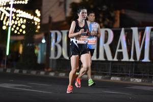 BIB: 28380, 21921
                            <button type="button" onclick="openModal(13724729)" class="btn btn-primary btn-sm float-right btn-popup" data-toggle="modal" data-target=".modal-high-quality">
                        <i class="fas fa-shopping-cart"></i> Add to Cart
                    </button>
                                            <button type="button" onclick="isThisMe(13724729, true)" class="btn btn-success btn-sm float-right btn-popup btn-isme hidden" data-toggle="tooltip" data-placement="bottom" title="นี่คือรูปของคุณใช่ไหม คลิกที่นี่เพื่อเอาเข้าอัลบั้ม">
                        <i class="fas fa-plus"></i> Add to album
                    </button>
                    <button type="button" onclick="isThisMe(13724729, false)" class="btn btn-warning btn-sm float-right btn-popup btn-isnotme hidden">
                        <i class="fas fa-ban"></i> Remove from album
                    </button>