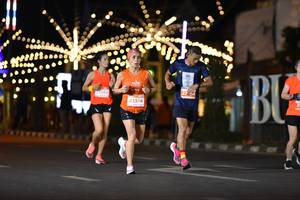 BIB: 25564, 23514
                            <button type="button" onclick="openModal(13727156)" class="btn btn-primary btn-sm float-right btn-popup" data-toggle="modal" data-target=".modal-high-quality">
                        <i class="fas fa-shopping-cart"></i> Add to Cart
                    </button>
                                            <button type="button" onclick="isThisMe(13727156, true)" class="btn btn-success btn-sm float-right btn-popup btn-isme hidden" data-toggle="tooltip" data-placement="bottom" title="นี่คือรูปของคุณใช่ไหม คลิกที่นี่เพื่อเอาเข้าอัลบั้ม">
                        <i class="fas fa-plus"></i> Add to album
                    </button>
                    <button type="button" onclick="isThisMe(13727156, false)" class="btn btn-warning btn-sm float-right btn-popup btn-isnotme hidden">
                        <i class="fas fa-ban"></i> Remove from album
                    </button>