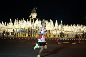 BIB: 2192
                            <button type="button" onclick="openModal(15491409)" class="btn btn-primary btn-sm float-right btn-popup" data-toggle="modal" data-target=".modal-high-quality">
                        <i class="fas fa-shopping-cart"></i> Add to Cart
                    </button>
                                            <button type="button" onclick="isThisMe(15491409, true)" class="btn btn-success btn-sm float-right btn-popup btn-isme hidden" data-toggle="tooltip" data-placement="bottom" title="นี่คือรูปของคุณใช่ไหม คลิกที่นี่เพื่อเอาเข้าอัลบั้ม">
                        <i class="fas fa-plus"></i> Add to album
                    </button>
                    <button type="button" onclick="isThisMe(15491409, false)" class="btn btn-warning btn-sm float-right btn-popup btn-isnotme hidden">
                        <i class="fas fa-ban"></i> Remove from album
                    </button>