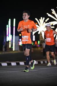 BIB: 611, 0730, 25824
                            <button type="button" onclick="openModal(14593777)" class="btn btn-primary btn-sm float-right btn-popup" data-toggle="modal" data-target=".modal-high-quality">
                        <i class="fas fa-shopping-cart"></i> Add to Cart
                    </button>
                                            <button type="button" onclick="isThisMe(14593777, true)" class="btn btn-success btn-sm float-right btn-popup btn-isme hidden" data-toggle="tooltip" data-placement="bottom" title="นี่คือรูปของคุณใช่ไหม คลิกที่นี่เพื่อเอาเข้าอัลบั้ม">
                        <i class="fas fa-plus"></i> Add to album
                    </button>
                    <button type="button" onclick="isThisMe(14593777, false)" class="btn btn-warning btn-sm float-right btn-popup btn-isnotme hidden">
                        <i class="fas fa-ban"></i> Remove from album
                    </button>