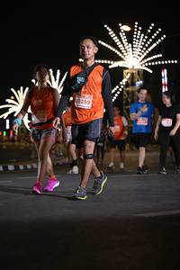 BIB: 8259, 015
                            <button type="button" onclick="openModal(15422852)" class="btn btn-primary btn-sm float-right btn-popup" data-toggle="modal" data-target=".modal-high-quality">
                        <i class="fas fa-shopping-cart"></i> Add to Cart
                    </button>
                                            <button type="button" onclick="isThisMe(15422852, true)" class="btn btn-success btn-sm float-right btn-popup btn-isme hidden" data-toggle="tooltip" data-placement="bottom" title="นี่คือรูปของคุณใช่ไหม คลิกที่นี่เพื่อเอาเข้าอัลบั้ม">
                        <i class="fas fa-plus"></i> Add to album
                    </button>
                    <button type="button" onclick="isThisMe(15422852, false)" class="btn btn-warning btn-sm float-right btn-popup btn-isnotme hidden">
                        <i class="fas fa-ban"></i> Remove from album
                    </button>