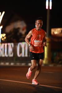 BIB: 20617
                            <button type="button" onclick="openModal(15101565)" class="btn btn-primary btn-sm float-right btn-popup" data-toggle="modal" data-target=".modal-high-quality">
                        <i class="fas fa-shopping-cart"></i> Add to Cart
                    </button>
                                            <button type="button" onclick="isThisMe(15101565, true)" class="btn btn-success btn-sm float-right btn-popup btn-isme hidden" data-toggle="tooltip" data-placement="bottom" title="นี่คือรูปของคุณใช่ไหม คลิกที่นี่เพื่อเอาเข้าอัลบั้ม">
                        <i class="fas fa-plus"></i> Add to album
                    </button>
                    <button type="button" onclick="isThisMe(15101565, false)" class="btn btn-warning btn-sm float-right btn-popup btn-isnotme hidden">
                        <i class="fas fa-ban"></i> Remove from album
                    </button>