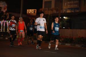 BIB: 415, 40454, 41033
                            <button type="button" onclick="openModal(15221332)" class="btn btn-primary btn-sm float-right btn-popup" data-toggle="modal" data-target=".modal-high-quality">
                        <i class="fas fa-shopping-cart"></i> Add to Cart
                    </button>
                                            <button type="button" onclick="isThisMe(15221332, true)" class="btn btn-success btn-sm float-right btn-popup btn-isme hidden" data-toggle="tooltip" data-placement="bottom" title="นี่คือรูปของคุณใช่ไหม คลิกที่นี่เพื่อเอาเข้าอัลบั้ม">
                        <i class="fas fa-plus"></i> Add to album
                    </button>
                    <button type="button" onclick="isThisMe(15221332, false)" class="btn btn-warning btn-sm float-right btn-popup btn-isnotme hidden">
                        <i class="fas fa-ban"></i> Remove from album
                    </button>