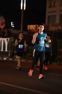 BIB: 40513
                            <button type="button" onclick="openModal(15218138)" class="btn btn-primary btn-sm float-right btn-popup" data-toggle="modal" data-target=".modal-high-quality">
                        <i class="fas fa-shopping-cart"></i> Add to Cart
                    </button>
                                            <button type="button" onclick="isThisMe(15218138, true)" class="btn btn-success btn-sm float-right btn-popup btn-isme hidden" data-toggle="tooltip" data-placement="bottom" title="นี่คือรูปของคุณใช่ไหม คลิกที่นี่เพื่อเอาเข้าอัลบั้ม">
                        <i class="fas fa-plus"></i> Add to album
                    </button>
                    <button type="button" onclick="isThisMe(15218138, false)" class="btn btn-warning btn-sm float-right btn-popup btn-isnotme hidden">
                        <i class="fas fa-ban"></i> Remove from album
                    </button>