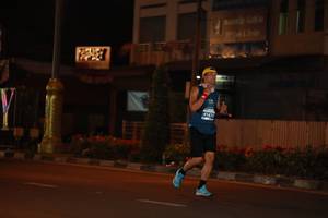 BIB: 41472
                            <button type="button" onclick="openModal(15222041)" class="btn btn-primary btn-sm float-right btn-popup" data-toggle="modal" data-target=".modal-high-quality">
                        <i class="fas fa-shopping-cart"></i> Add to Cart
                    </button>
                                            <button type="button" onclick="isThisMe(15222041, true)" class="btn btn-success btn-sm float-right btn-popup btn-isme hidden" data-toggle="tooltip" data-placement="bottom" title="นี่คือรูปของคุณใช่ไหม คลิกที่นี่เพื่อเอาเข้าอัลบั้ม">
                        <i class="fas fa-plus"></i> Add to album
                    </button>
                    <button type="button" onclick="isThisMe(15222041, false)" class="btn btn-warning btn-sm float-right btn-popup btn-isnotme hidden">
                        <i class="fas fa-ban"></i> Remove from album
                    </button>