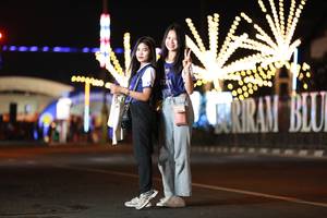 BIB: 
                            <button type="button" onclick="openModal(15052346)" class="btn btn-primary btn-sm float-right btn-popup" data-toggle="modal" data-target=".modal-high-quality">
                        <i class="fas fa-shopping-cart"></i> Add to Cart
                    </button>
                                            <button type="button" onclick="isThisMe(15052346, true)" class="btn btn-success btn-sm float-right btn-popup btn-isme hidden" data-toggle="tooltip" data-placement="bottom" title="นี่คือรูปของคุณใช่ไหม คลิกที่นี่เพื่อเอาเข้าอัลบั้ม">
                        <i class="fas fa-plus"></i> Add to album
                    </button>
                    <button type="button" onclick="isThisMe(15052346, false)" class="btn btn-warning btn-sm float-right btn-popup btn-isnotme hidden">
                        <i class="fas fa-ban"></i> Remove from album
                    </button>