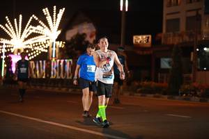 BIB: 414, 41241
                            <button type="button" onclick="openModal(15220752)" class="btn btn-primary btn-sm float-right btn-popup" data-toggle="modal" data-target=".modal-high-quality">
                        <i class="fas fa-shopping-cart"></i> Add to Cart
                    </button>
                                            <button type="button" onclick="isThisMe(15220752, true)" class="btn btn-success btn-sm float-right btn-popup btn-isme hidden" data-toggle="tooltip" data-placement="bottom" title="นี่คือรูปของคุณใช่ไหม คลิกที่นี่เพื่อเอาเข้าอัลบั้ม">
                        <i class="fas fa-plus"></i> Add to album
                    </button>
                    <button type="button" onclick="isThisMe(15220752, false)" class="btn btn-warning btn-sm float-right btn-popup btn-isnotme hidden">
                        <i class="fas fa-ban"></i> Remove from album
                    </button>
