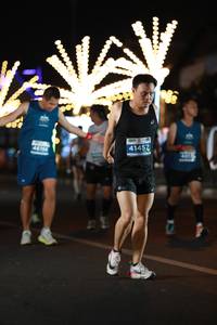 BIB: 96199, 41457, 401
                            <button type="button" onclick="openModal(15216343)" class="btn btn-primary btn-sm float-right btn-popup" data-toggle="modal" data-target=".modal-high-quality">
                        <i class="fas fa-shopping-cart"></i> Add to Cart
                    </button>
                                            <button type="button" onclick="isThisMe(15216343, true)" class="btn btn-success btn-sm float-right btn-popup btn-isme hidden" data-toggle="tooltip" data-placement="bottom" title="นี่คือรูปของคุณใช่ไหม คลิกที่นี่เพื่อเอาเข้าอัลบั้ม">
                        <i class="fas fa-plus"></i> Add to album
                    </button>
                    <button type="button" onclick="isThisMe(15216343, false)" class="btn btn-warning btn-sm float-right btn-popup btn-isnotme hidden">
                        <i class="fas fa-ban"></i> Remove from album
                    </button>