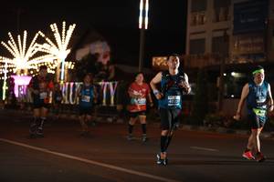 BIB: 4022
                            <button type="button" onclick="openModal(15220125)" class="btn btn-primary btn-sm float-right btn-popup" data-toggle="modal" data-target=".modal-high-quality">
                        <i class="fas fa-shopping-cart"></i> Add to Cart
                    </button>
                                            <button type="button" onclick="isThisMe(15220125, true)" class="btn btn-success btn-sm float-right btn-popup btn-isme hidden" data-toggle="tooltip" data-placement="bottom" title="นี่คือรูปของคุณใช่ไหม คลิกที่นี่เพื่อเอาเข้าอัลบั้ม">
                        <i class="fas fa-plus"></i> Add to album
                    </button>
                    <button type="button" onclick="isThisMe(15220125, false)" class="btn btn-warning btn-sm float-right btn-popup btn-isnotme hidden">
                        <i class="fas fa-ban"></i> Remove from album
                    </button>