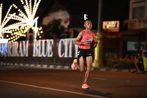 BIB: 
                            <button type="button" onclick="openModal(15052195)" class="btn btn-primary btn-sm float-right btn-popup" data-toggle="modal" data-target=".modal-high-quality">
                        <i class="fas fa-shopping-cart"></i> Add to Cart
                    </button>
                                            <button type="button" onclick="isThisMe(15052195, true)" class="btn btn-success btn-sm float-right btn-popup btn-isme hidden" data-toggle="tooltip" data-placement="bottom" title="นี่คือรูปของคุณใช่ไหม คลิกที่นี่เพื่อเอาเข้าอัลบั้ม">
                        <i class="fas fa-plus"></i> Add to album
                    </button>
                    <button type="button" onclick="isThisMe(15052195, false)" class="btn btn-warning btn-sm float-right btn-popup btn-isnotme hidden">
                        <i class="fas fa-ban"></i> Remove from album
                    </button>