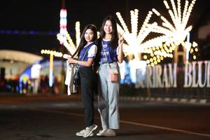 BIB: 
                            <button type="button" onclick="openModal(15052330)" class="btn btn-primary btn-sm float-right btn-popup" data-toggle="modal" data-target=".modal-high-quality">
                        <i class="fas fa-shopping-cart"></i> Add to Cart
                    </button>
                                            <button type="button" onclick="isThisMe(15052330, true)" class="btn btn-success btn-sm float-right btn-popup btn-isme hidden" data-toggle="tooltip" data-placement="bottom" title="นี่คือรูปของคุณใช่ไหม คลิกที่นี่เพื่อเอาเข้าอัลบั้ม">
                        <i class="fas fa-plus"></i> Add to album
                    </button>
                    <button type="button" onclick="isThisMe(15052330, false)" class="btn btn-warning btn-sm float-right btn-popup btn-isnotme hidden">
                        <i class="fas fa-ban"></i> Remove from album
                    </button>