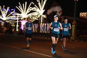 BIB: 42850, 1694, 10464
                            <button type="button" onclick="openModal(15220324)" class="btn btn-primary btn-sm float-right btn-popup" data-toggle="modal" data-target=".modal-high-quality">
                        <i class="fas fa-shopping-cart"></i> Add to Cart
                    </button>
                                            <button type="button" onclick="isThisMe(15220324, true)" class="btn btn-success btn-sm float-right btn-popup btn-isme hidden" data-toggle="tooltip" data-placement="bottom" title="นี่คือรูปของคุณใช่ไหม คลิกที่นี่เพื่อเอาเข้าอัลบั้ม">
                        <i class="fas fa-plus"></i> Add to album
                    </button>
                    <button type="button" onclick="isThisMe(15220324, false)" class="btn btn-warning btn-sm float-right btn-popup btn-isnotme hidden">
                        <i class="fas fa-ban"></i> Remove from album
                    </button>
