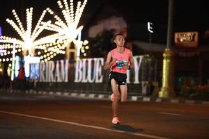 BIB: 754
                            <button type="button" onclick="openModal(15052196)" class="btn btn-primary btn-sm float-right btn-popup" data-toggle="modal" data-target=".modal-high-quality">
                        <i class="fas fa-shopping-cart"></i> Add to Cart
                    </button>
                                            <button type="button" onclick="isThisMe(15052196, true)" class="btn btn-success btn-sm float-right btn-popup btn-isme hidden" data-toggle="tooltip" data-placement="bottom" title="นี่คือรูปของคุณใช่ไหม คลิกที่นี่เพื่อเอาเข้าอัลบั้ม">
                        <i class="fas fa-plus"></i> Add to album
                    </button>
                    <button type="button" onclick="isThisMe(15052196, false)" class="btn btn-warning btn-sm float-right btn-popup btn-isnotme hidden">
                        <i class="fas fa-ban"></i> Remove from album
                    </button>