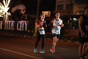 BIB: 45376, 43254
                            <button type="button" onclick="openModal(15220610)" class="btn btn-primary btn-sm float-right btn-popup" data-toggle="modal" data-target=".modal-high-quality">
                        <i class="fas fa-shopping-cart"></i> Add to Cart
                    </button>
                                            <button type="button" onclick="isThisMe(15220610, true)" class="btn btn-success btn-sm float-right btn-popup btn-isme hidden" data-toggle="tooltip" data-placement="bottom" title="นี่คือรูปของคุณใช่ไหม คลิกที่นี่เพื่อเอาเข้าอัลบั้ม">
                        <i class="fas fa-plus"></i> Add to album
                    </button>
                    <button type="button" onclick="isThisMe(15220610, false)" class="btn btn-warning btn-sm float-right btn-popup btn-isnotme hidden">
                        <i class="fas fa-ban"></i> Remove from album
                    </button>