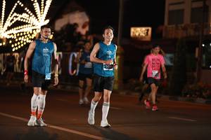 BIB: 5094, 410
                            <button type="button" onclick="openModal(15220927)" class="btn btn-primary btn-sm float-right btn-popup" data-toggle="modal" data-target=".modal-high-quality">
                        <i class="fas fa-shopping-cart"></i> Add to Cart
                    </button>
                                            <button type="button" onclick="isThisMe(15220927, true)" class="btn btn-success btn-sm float-right btn-popup btn-isme hidden" data-toggle="tooltip" data-placement="bottom" title="นี่คือรูปของคุณใช่ไหม คลิกที่นี่เพื่อเอาเข้าอัลบั้ม">
                        <i class="fas fa-plus"></i> Add to album
                    </button>
                    <button type="button" onclick="isThisMe(15220927, false)" class="btn btn-warning btn-sm float-right btn-popup btn-isnotme hidden">
                        <i class="fas fa-ban"></i> Remove from album
                    </button>