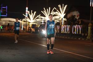 BIB: 47085
                            <button type="button" onclick="openModal(15221912)" class="btn btn-primary btn-sm float-right btn-popup" data-toggle="modal" data-target=".modal-high-quality">
                        <i class="fas fa-shopping-cart"></i> Add to Cart
                    </button>
                                            <button type="button" onclick="isThisMe(15221912, true)" class="btn btn-success btn-sm float-right btn-popup btn-isme hidden" data-toggle="tooltip" data-placement="bottom" title="นี่คือรูปของคุณใช่ไหม คลิกที่นี่เพื่อเอาเข้าอัลบั้ม">
                        <i class="fas fa-plus"></i> Add to album
                    </button>
                    <button type="button" onclick="isThisMe(15221912, false)" class="btn btn-warning btn-sm float-right btn-popup btn-isnotme hidden">
                        <i class="fas fa-ban"></i> Remove from album
                    </button>