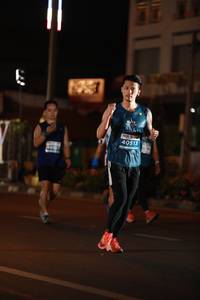 BIB: 40513
                            <button type="button" onclick="openModal(15218140)" class="btn btn-primary btn-sm float-right btn-popup" data-toggle="modal" data-target=".modal-high-quality">
                        <i class="fas fa-shopping-cart"></i> Add to Cart
                    </button>
                                            <button type="button" onclick="isThisMe(15218140, true)" class="btn btn-success btn-sm float-right btn-popup btn-isme hidden" data-toggle="tooltip" data-placement="bottom" title="นี่คือรูปของคุณใช่ไหม คลิกที่นี่เพื่อเอาเข้าอัลบั้ม">
                        <i class="fas fa-plus"></i> Add to album
                    </button>
                    <button type="button" onclick="isThisMe(15218140, false)" class="btn btn-warning btn-sm float-right btn-popup btn-isnotme hidden">
                        <i class="fas fa-ban"></i> Remove from album
                    </button>