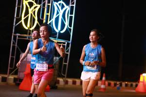 BIB: 109, 14303
                            <button type="button" onclick="openModal(15158276)" class="btn btn-primary btn-sm float-right btn-popup" data-toggle="modal" data-target=".modal-high-quality">
                        <i class="fas fa-shopping-cart"></i> Add to Cart
                    </button>
                                            <button type="button" onclick="isThisMe(15158276, true)" class="btn btn-success btn-sm float-right btn-popup btn-isme hidden" data-toggle="tooltip" data-placement="bottom" title="นี่คือรูปของคุณใช่ไหม คลิกที่นี่เพื่อเอาเข้าอัลบั้ม">
                        <i class="fas fa-plus"></i> Add to album
                    </button>
                    <button type="button" onclick="isThisMe(15158276, false)" class="btn btn-warning btn-sm float-right btn-popup btn-isnotme hidden">
                        <i class="fas fa-ban"></i> Remove from album
                    </button>
