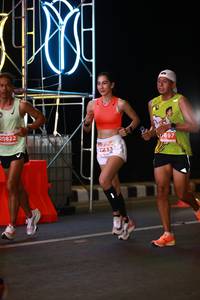 BIB: 20822, 0697, 2633
                            <button type="button" onclick="openModal(13779936)" class="btn btn-primary btn-sm float-right btn-popup" data-toggle="modal" data-target=".modal-high-quality">
                        <i class="fas fa-shopping-cart"></i> Add to Cart
                    </button>
                                            <button type="button" onclick="isThisMe(13779936, true)" class="btn btn-success btn-sm float-right btn-popup btn-isme hidden" data-toggle="tooltip" data-placement="bottom" title="นี่คือรูปของคุณใช่ไหม คลิกที่นี่เพื่อเอาเข้าอัลบั้ม">
                        <i class="fas fa-plus"></i> Add to album
                    </button>
                    <button type="button" onclick="isThisMe(13779936, false)" class="btn btn-warning btn-sm float-right btn-popup btn-isnotme hidden">
                        <i class="fas fa-ban"></i> Remove from album
                    </button>